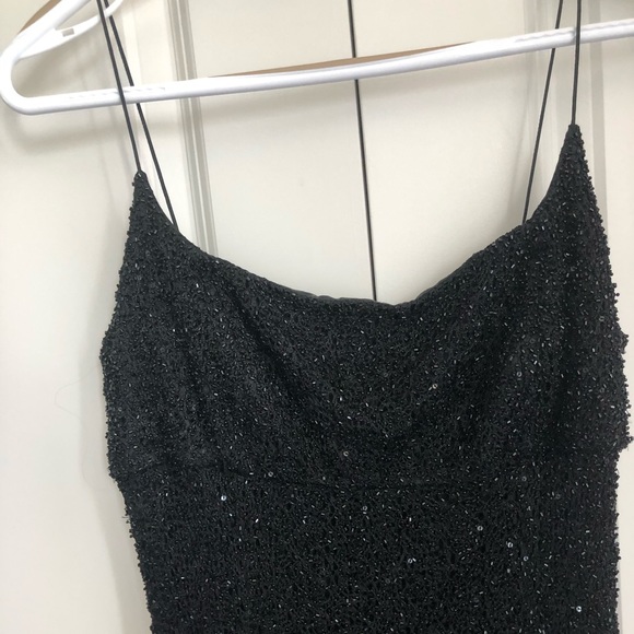 Formal beaded dress! - Picture 2 of 8